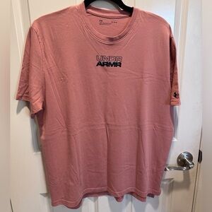 Under Armour Mauve Loose fit T-shirt size Large